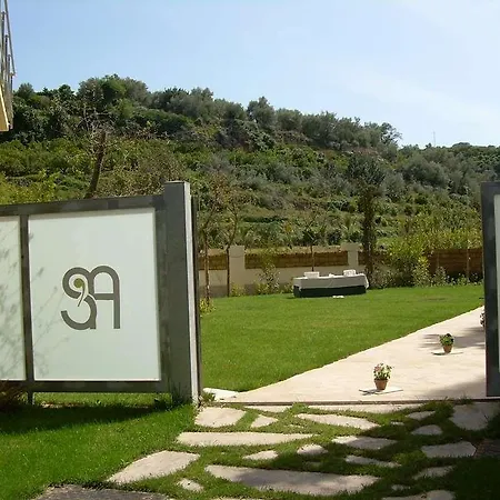 Sant'alphio Palace 4*