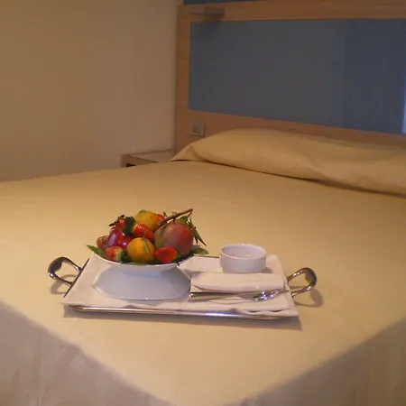 Hotel Sant'alphio Palace