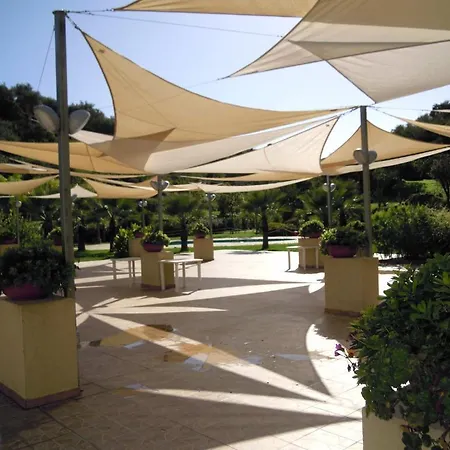 Sant'alphio Palace מלון 4*