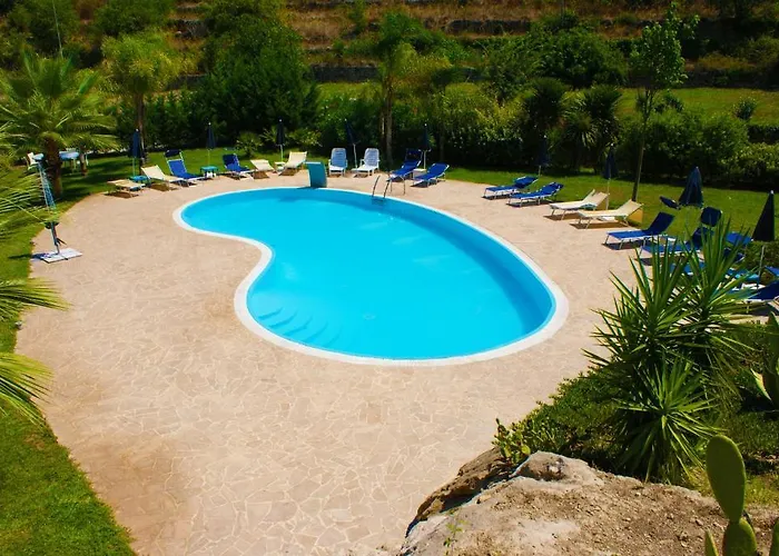 Sant'alphio Palace Hotel 4*