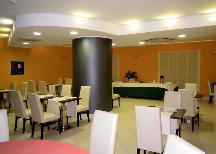 Hotel Sant'alphio Palace 4*