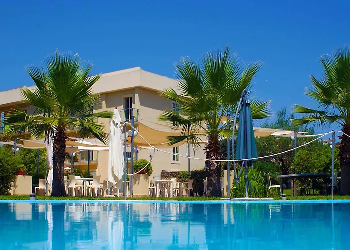 Sant'alphio Palace 4*